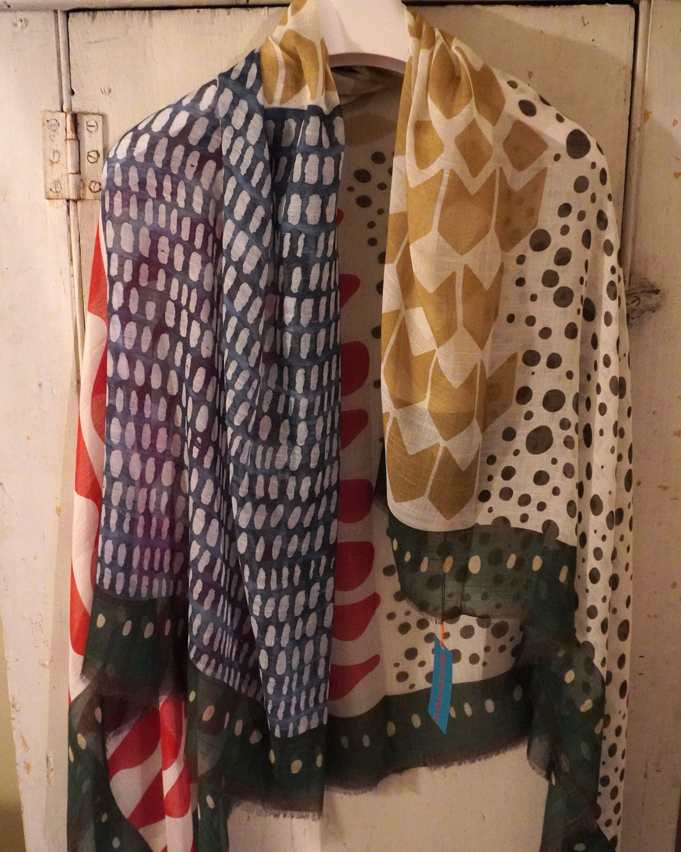 Geometric Shawl K002-11830