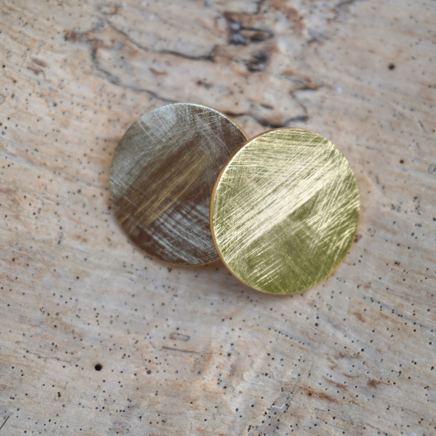 Tappabucco Brushed Gold Earrings