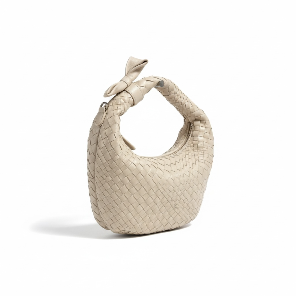 Woven Bag With Bow