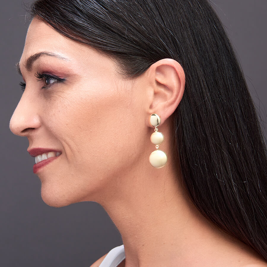 I Classici earrings made of 3 polished and satin-finished elements