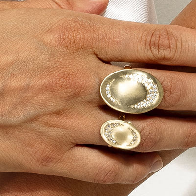 Ovali Preziosi small ring with cubic zirconia pavè