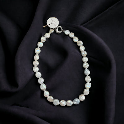 Fresh water pearl choker necklace
