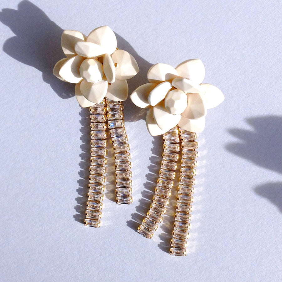 Chandelier Retro Zircons Classic Water Drop Earrings, Hand-Sewn Lily Flower