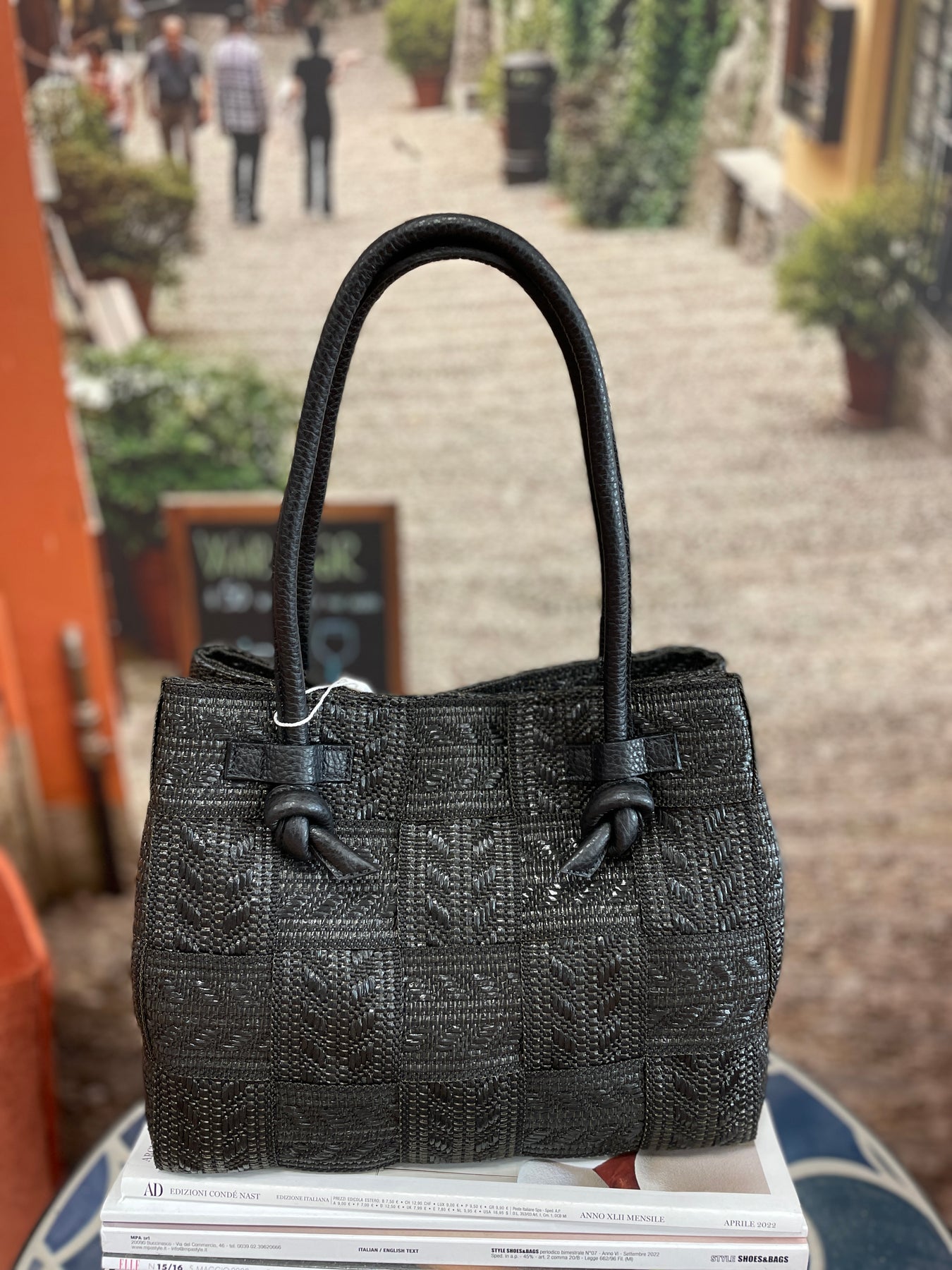 Alma Tonutti tweed/leather handbag  Leather handbags, Handbag, Leather