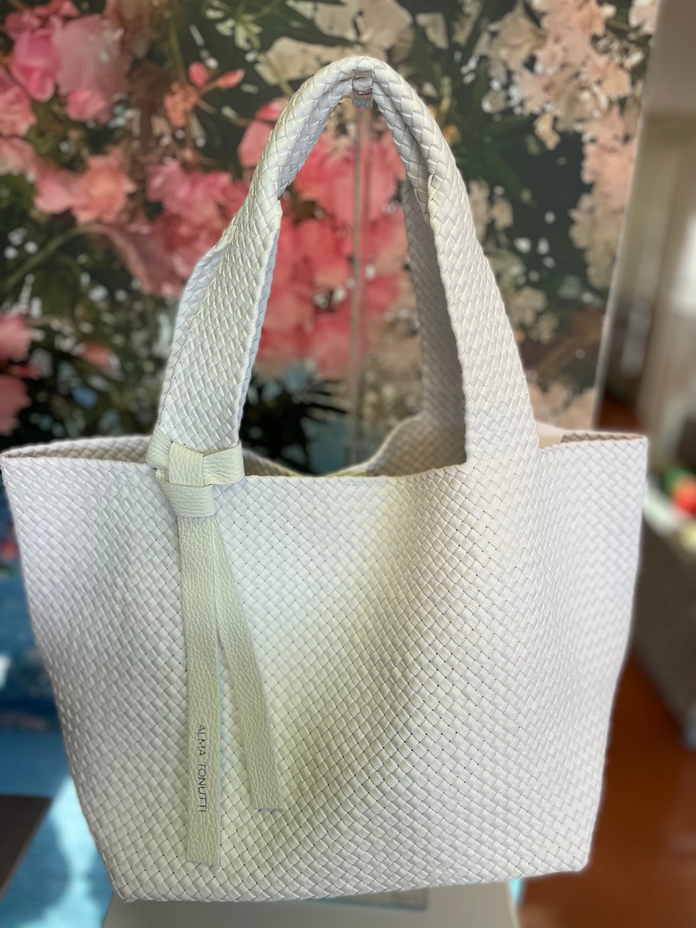 Bianco Hand Woven Ribbon/Yarn Handbag 6486